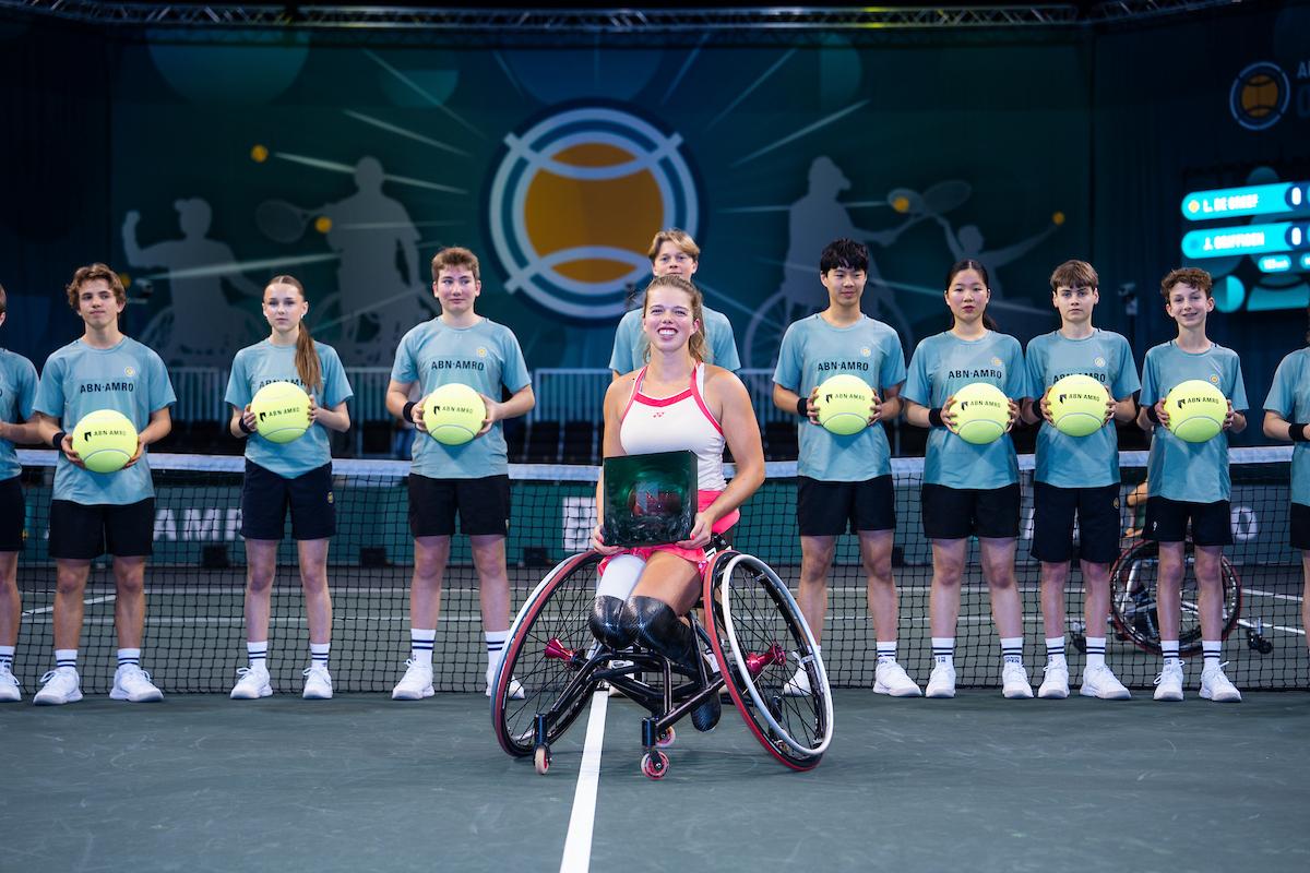 Tournament Winner Lizzy de Greef Surprises Herself Tournament Winner Lizzy de Greef Surprises Herself